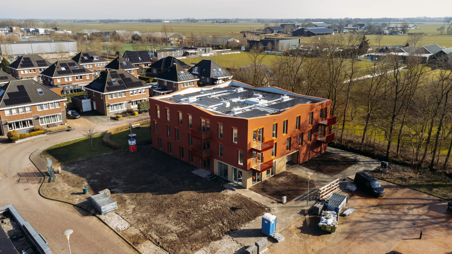 Appartementencomplex aan de Marskramer in Ten Boer