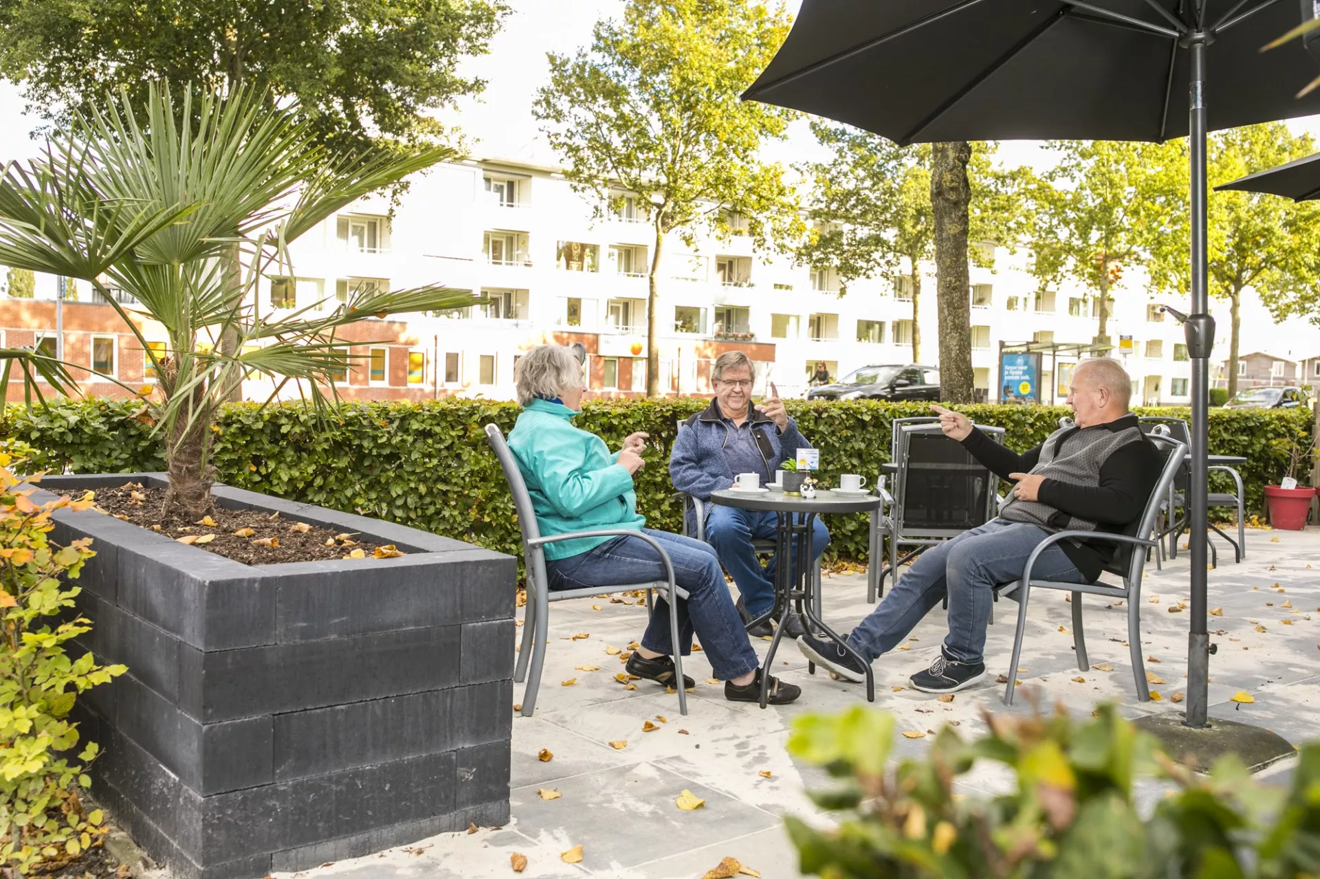 Nieuw terras gemaakt met het buurtbudget
