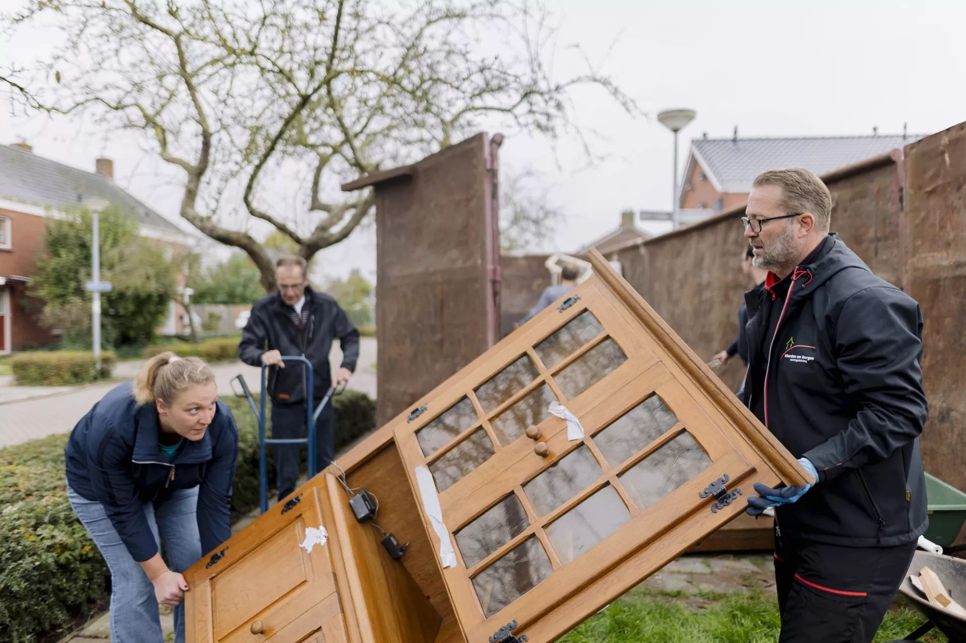 Milieustraat in Zuidwolde om oude spullen op te ruimen