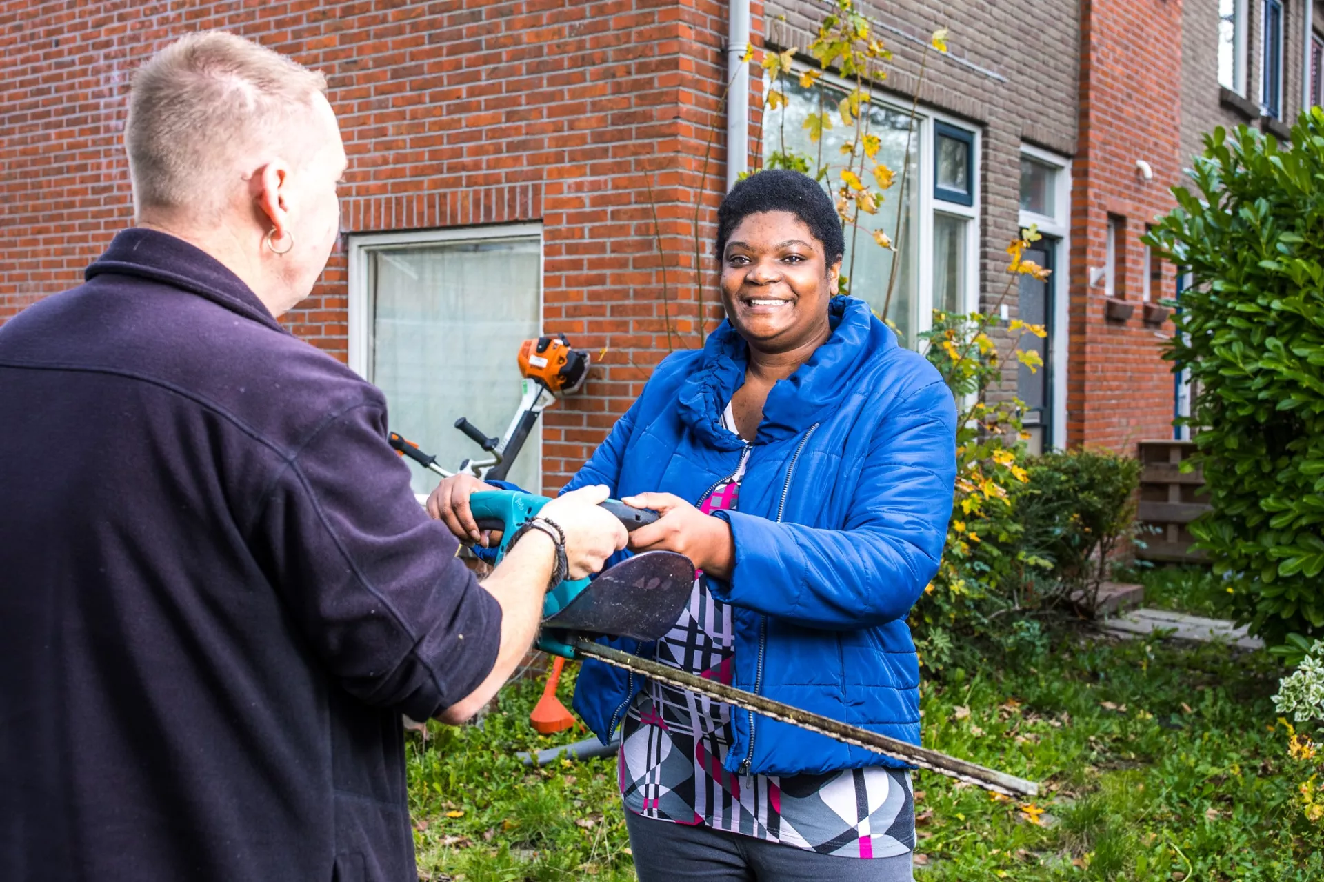 Uitlenen elektrische heggenschaar